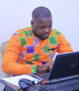 Constant Ngoua: Votre Webmaster à Douala pour une Présence Web Remarquable